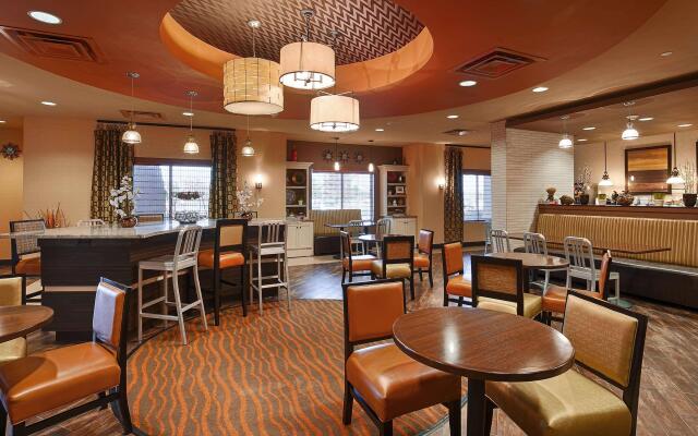 Best Western Plus Tupelo Inn & Suites