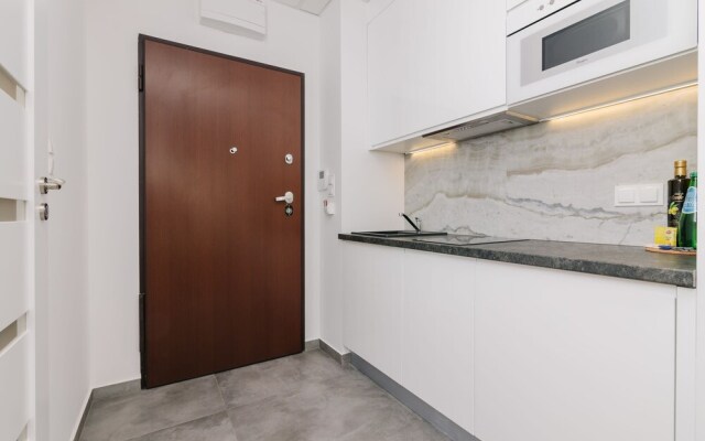 Varsovia Apartamenty Kasprzaka by BookingHost