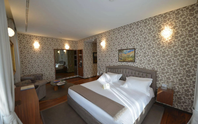 Villa Lario Resort Mandello