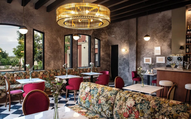 Hotel Boutique Làpety