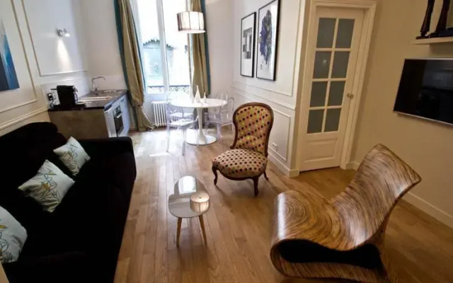 Truly Parisian Experience with Style
