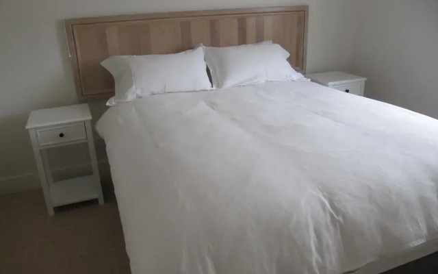 Cape Nelson Lighthouse