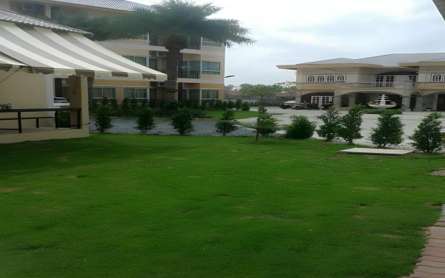 U-Dee Hotel