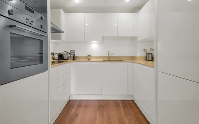 Talisman & Duckman Tower at Canary Wharf by MySquare