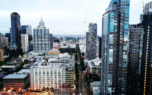 Swanston Square by UrbanMinder