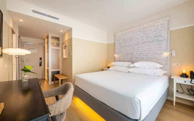 Pestana Fisherman Village