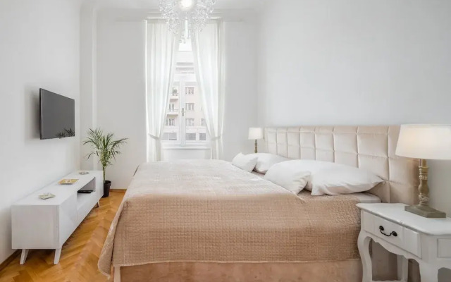 AB Ljubljana Prince Filip Apartment