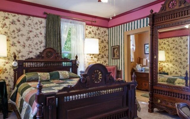 Roseberry House Bed & Breakfast