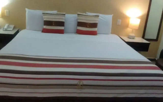 Madero Suites