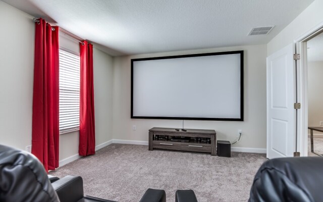 1586 Sandbagger Drive