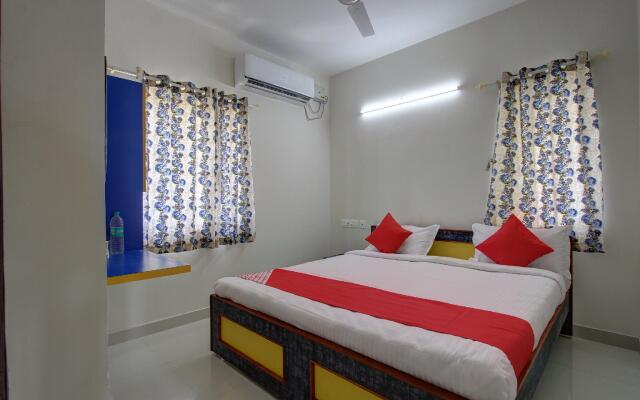 OYO 28428 Ruthira Residency