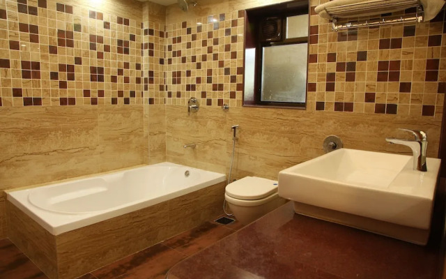 Hotel Ravi Kiran