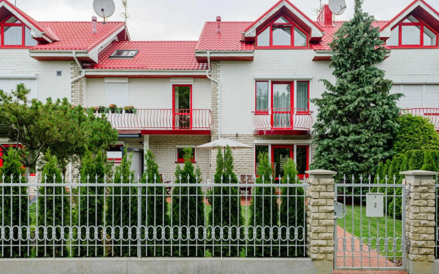 Family Inn cottage with terrace