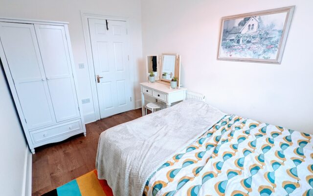 TopHome Stoke Newington