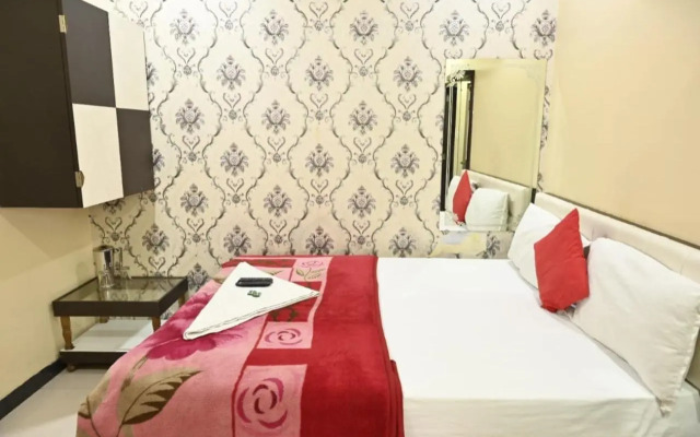 Hotel Arya