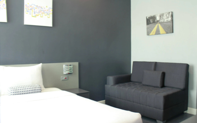 Leez Inn Malate
