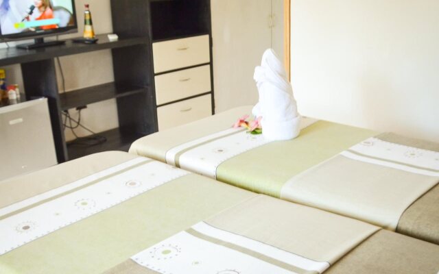 Vanilla Sky Dive Resort