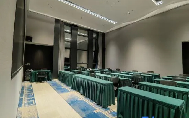 Walton International Hotel (Ganzhou Xinfeng Station Branch) – Business – Ganzhou
