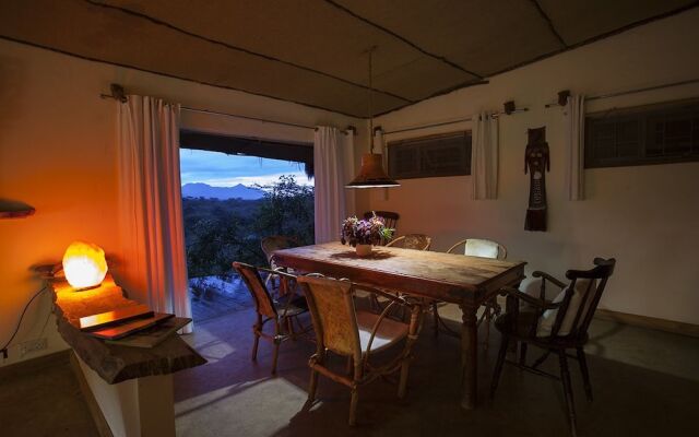 Hillside Retreat - Africa Amini Life