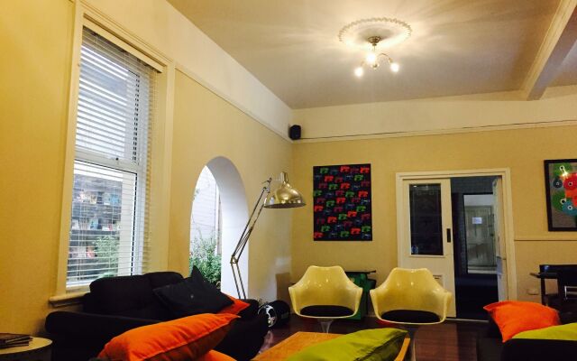 Six Degrees Boutique Hotel