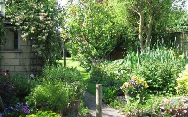 London Road Guest Accommodation