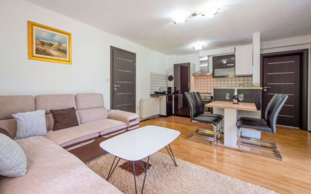 Apartment Dino Opatija/Mihelići