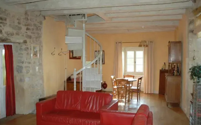 Chambre d'Hôtes-Tour de Garde XIVe