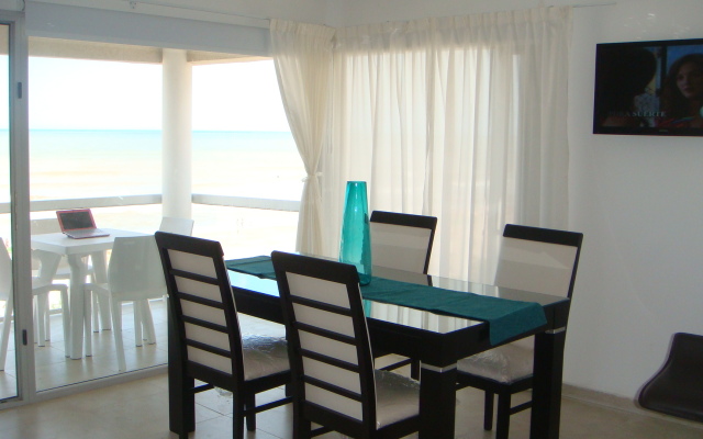 Pinamar alquilo departamentos frente al mar 2D