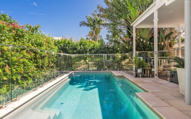 A Perfect Stay Stanhope Byron