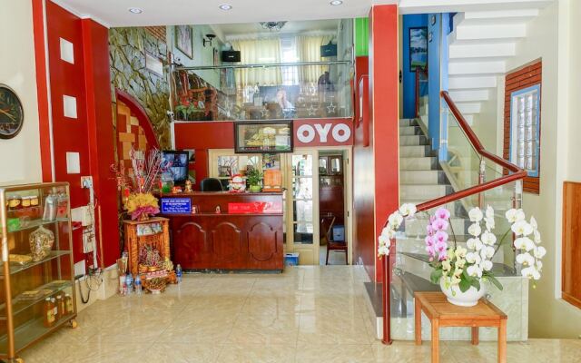 OYO 827 Bach Duong Hotel
