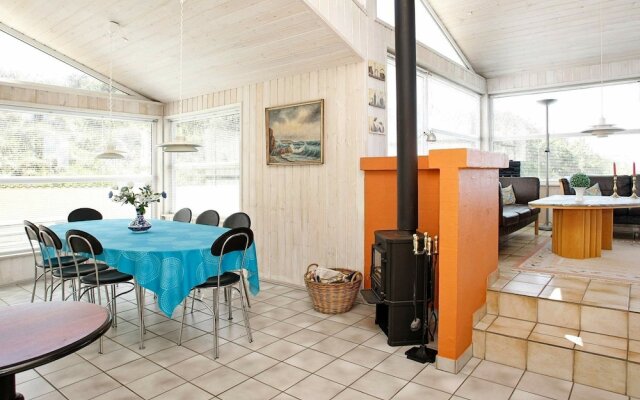 Seerene Holiday Home With Sauna at Lønstrup