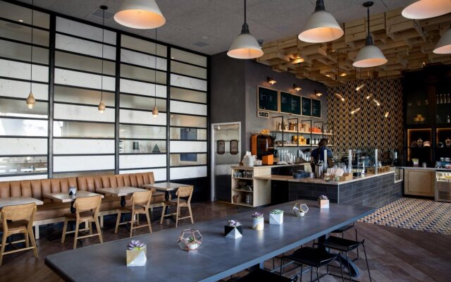 Kimpton Rowan Palm Springs Hotel by IHG