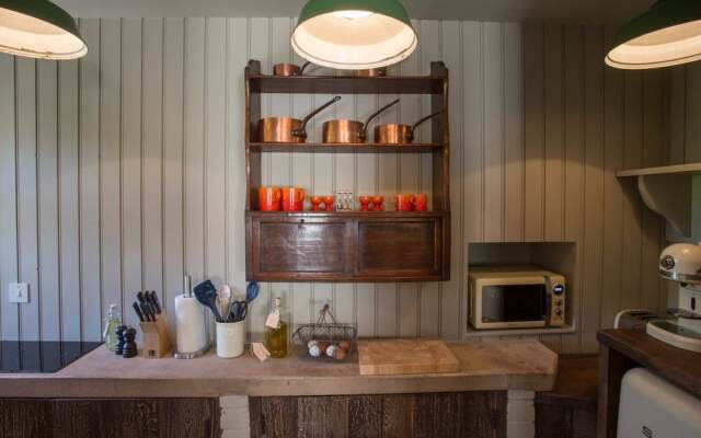 THE PIG at Combe - Devon