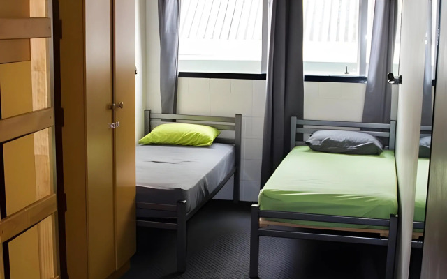 Rock Solid Backpackers Rotorua