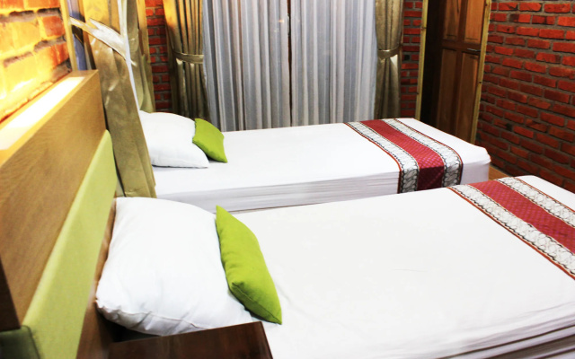 Jambuluwuk Convention Hall & Resort Puncak