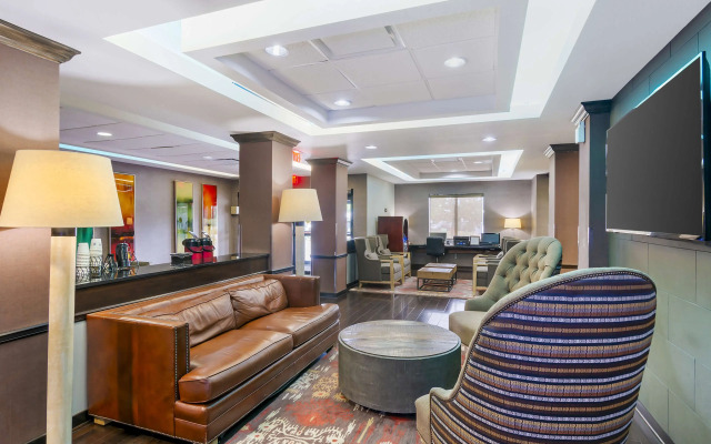 Best Western Plus Olathe Hotel