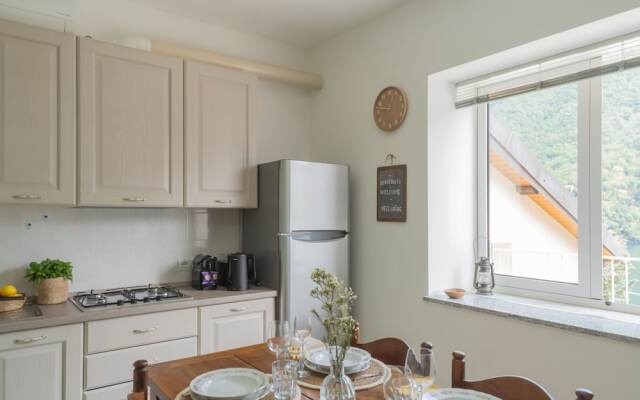 La Quiete in Laglio With 2 Bedrooms and 1 Bathrooms