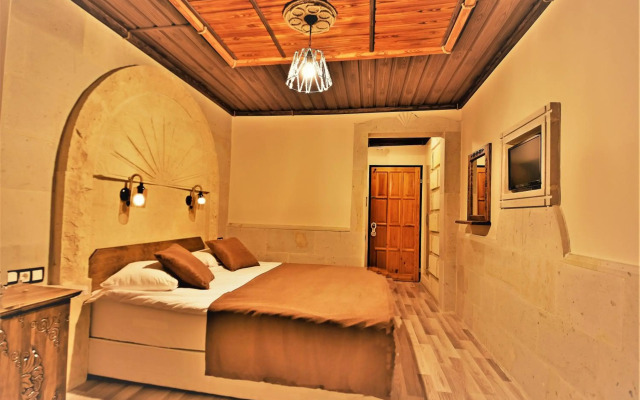 Ciner Hotel