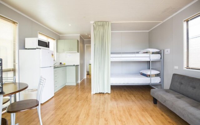 Secura Lifestyle Magnetic Gateway Townsville