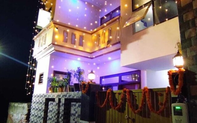 Taj Street Hostel