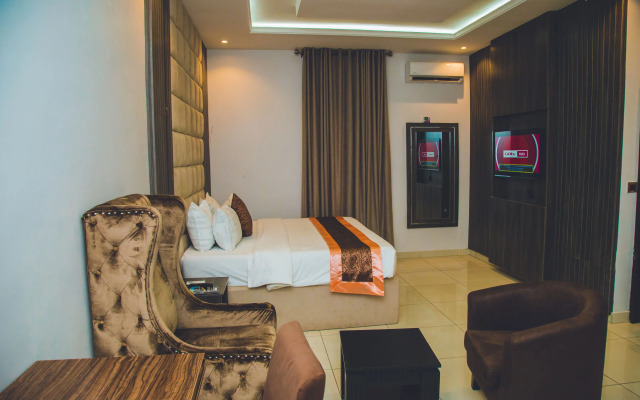 Entrust Hotel and Suites