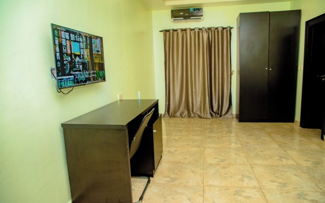 Orison Hotel