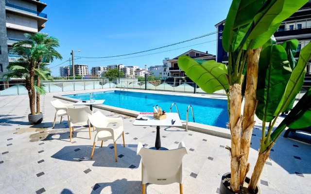 Mambo Studio in Nord10 Pool And Playground