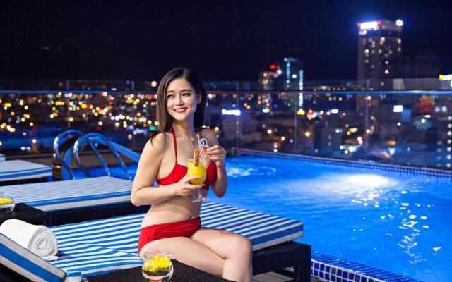 Diamond Beach Hotel