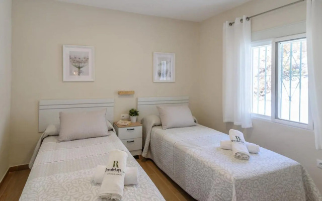 Campo del Abuelo Frigiliana by Ruralidays