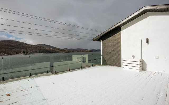 Les Lofts du Lac des Sables 5 by KASANIA
