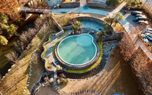 Ranah Resort Anji