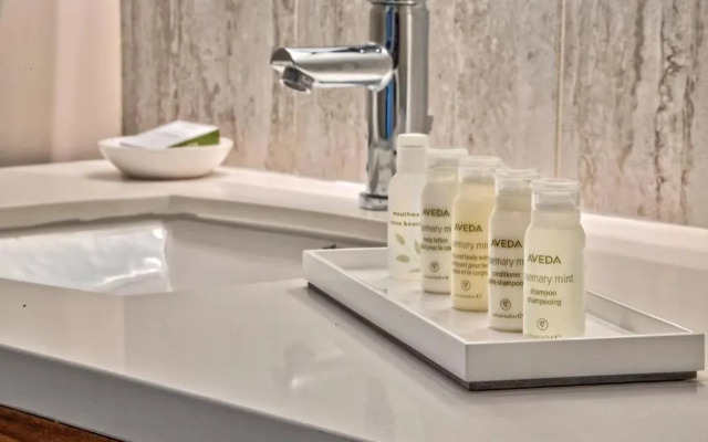 Hotel Indigo Memphis Downtown by IHG