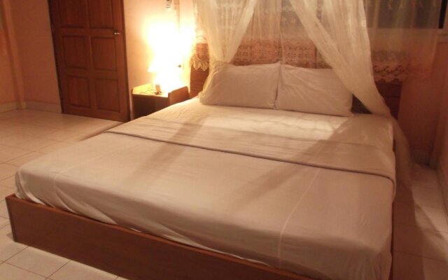 Khao Sok Chee Wa Lai Resort
