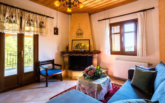 Stemnitsa Stone Residence - Comfy Mountain Getaway
